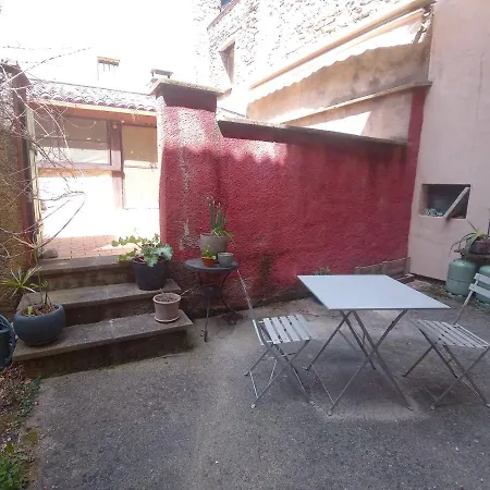 Maison De Village Bourdeaux Exterior photo